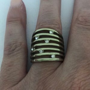 EUC Burnished Boho Band with stones Size 7